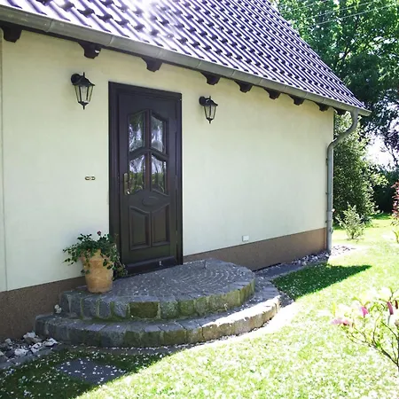 Im Altbauernhaus דירה Hohendorf (Nordvorpommern)